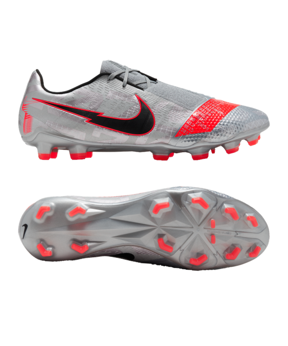 nike phantom venom strike grip