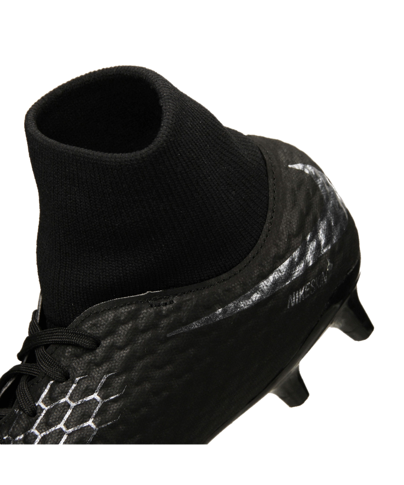 nike hypervenom phantom iii academy
